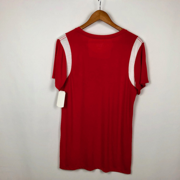 Wisconsin Badgers Women's Tee - NWOT! - Picture 3 of 4